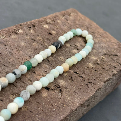 Ocean Soul Necklace (6mm) - Gedragen | Stoney Bracelets